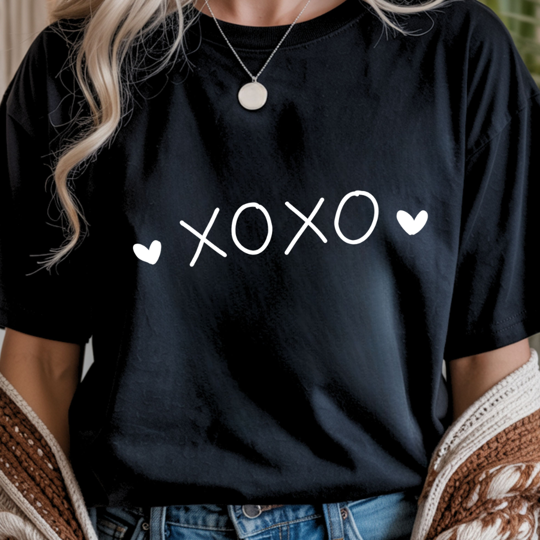 XOXO Love - Valentines Day Unisex T-Shirt